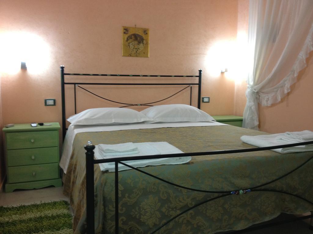 Bed And Breakfast Via Leuca Лечче Екстер'єр фото